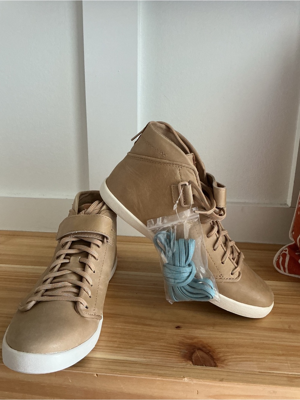 Teva Women's Tan High-Top Sneakers with Light Blue Laces